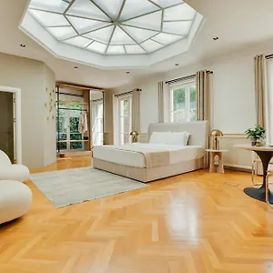 atik-palace-hotel.vienna-besthotels.com/